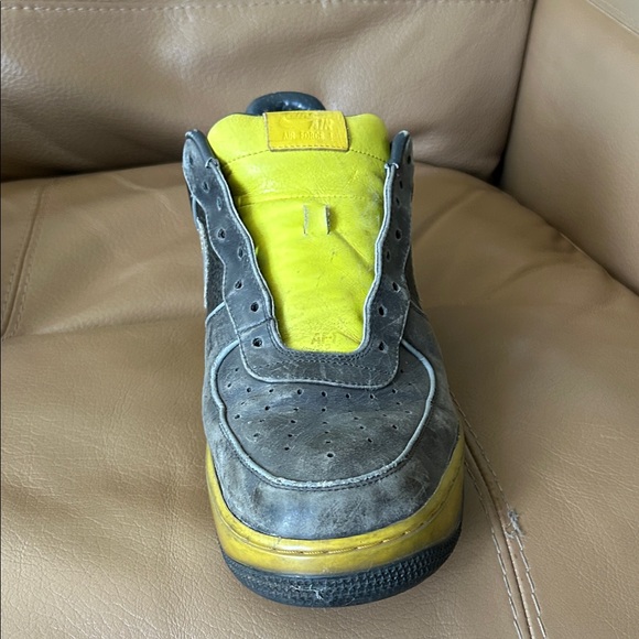 Nike Men's Air Force size 13 Black and Yellow - Picture 7 of 14